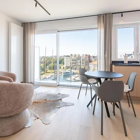 In Near Marina & Park * 오스텐드