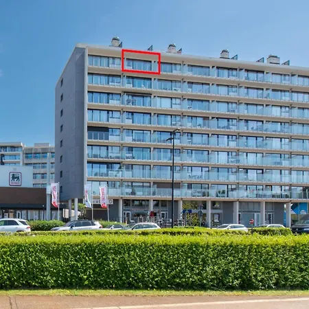 In Near Marina & Park Apartman *